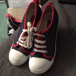 Guess sneakers